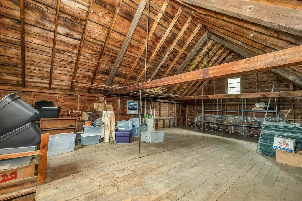 205 Wentworth Road Brookfield NH 03872