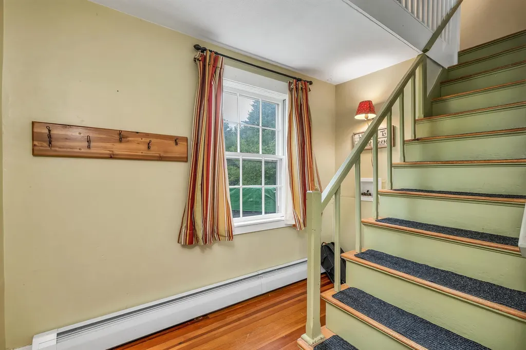 205 Wentworth Road Brookfield NH 03872