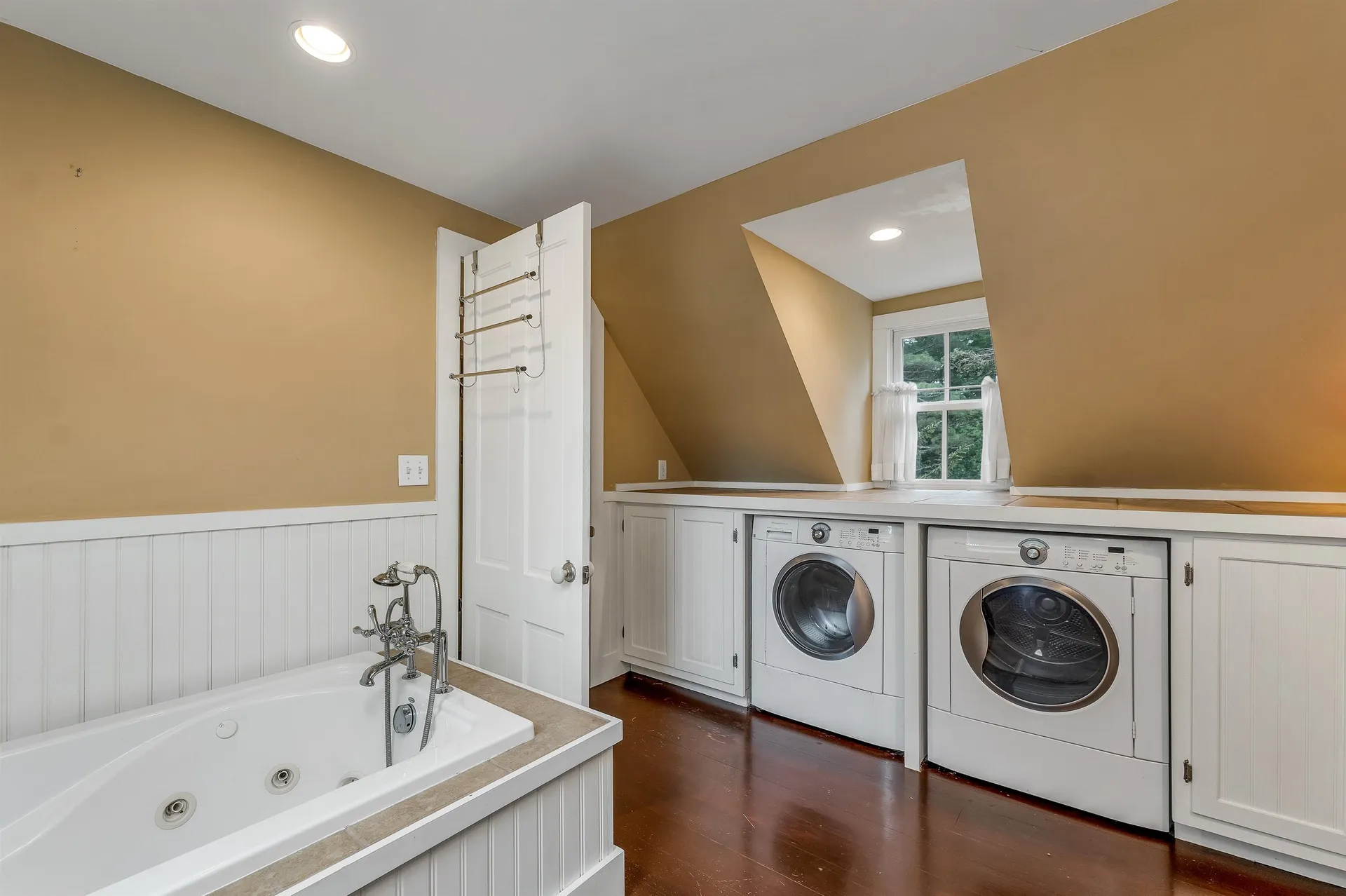 205 Wentworth Road Brookfield NH 03872