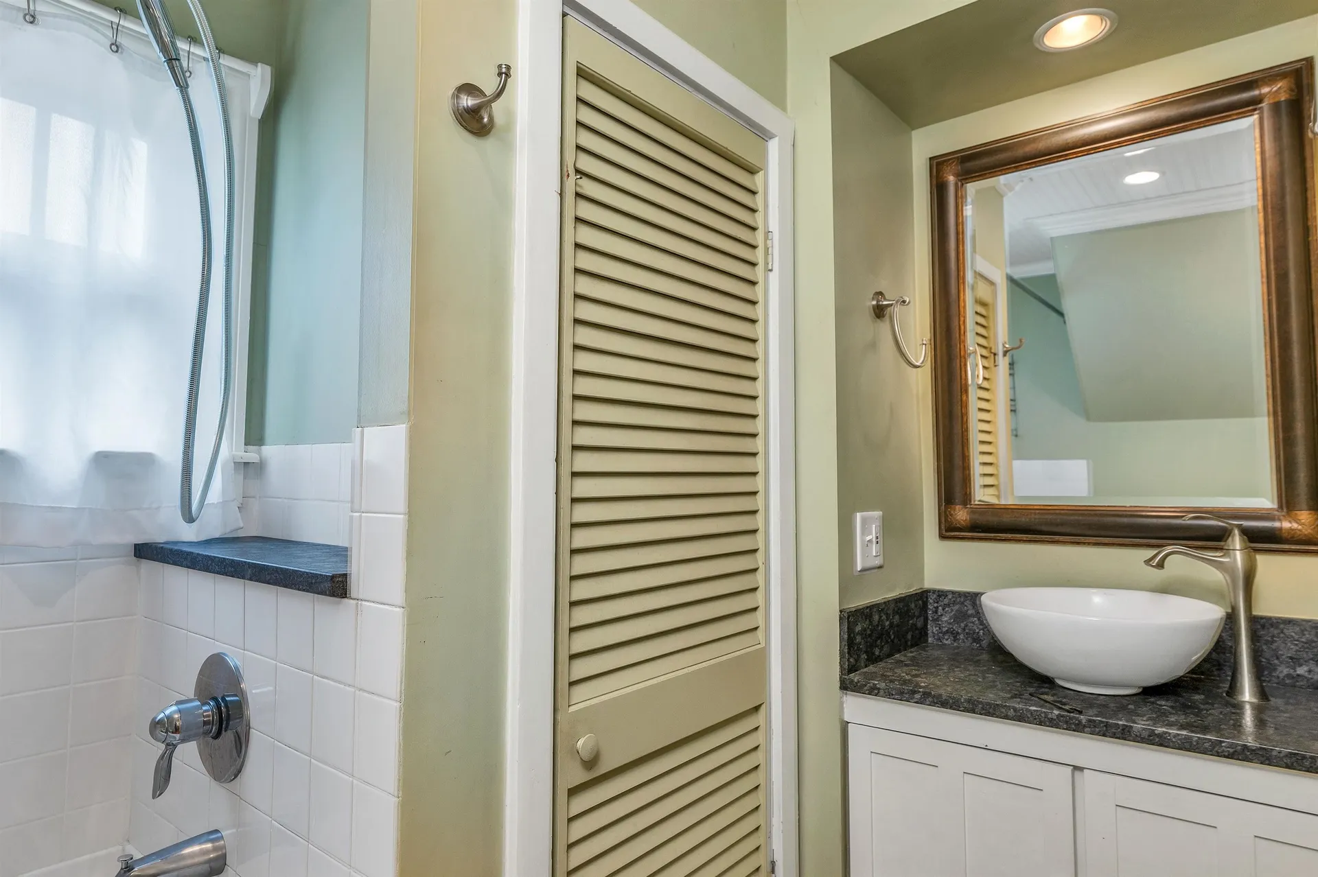 205 Wentworth Road Brookfield NH 03872