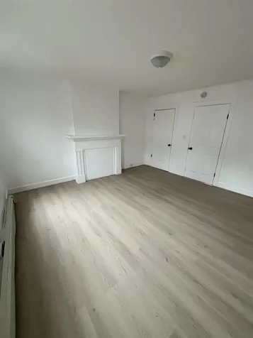 51 South Street Rollinsford NH 03869