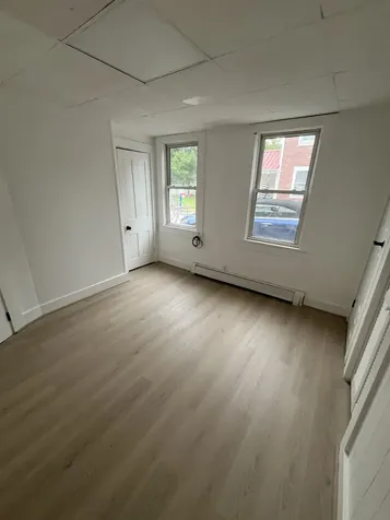 51 South Street Rollinsford NH 03869