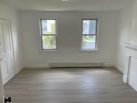 51 South Street Rollinsford NH 03869