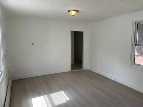 51 South Street Rollinsford NH 03869