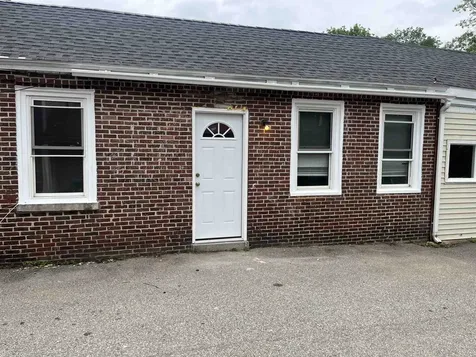 51 South Street Rollinsford NH 03869