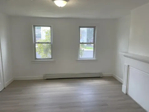 51 South Street Rollinsford NH 03869