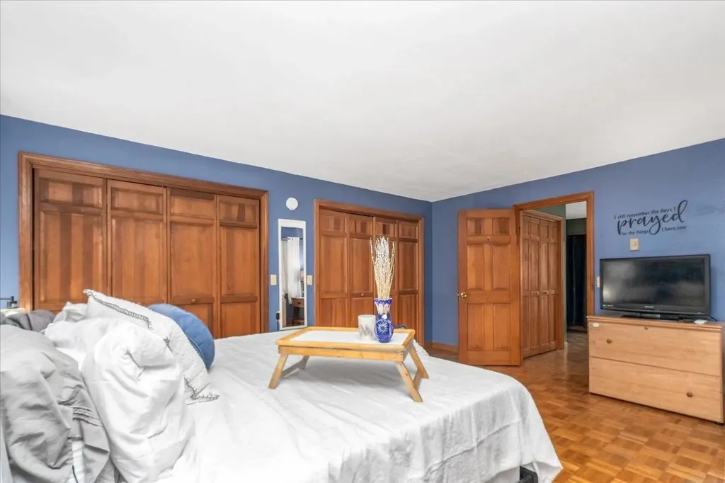 13 Fountain Lane Nashua NH 03062