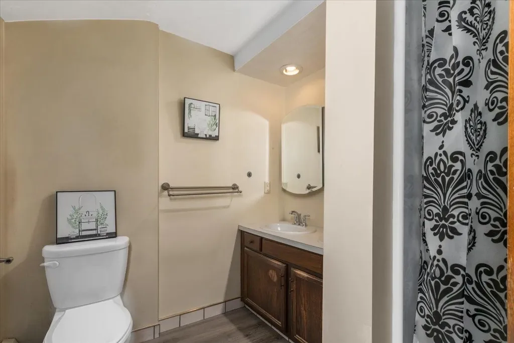 13 Fountain Lane Nashua NH 03062