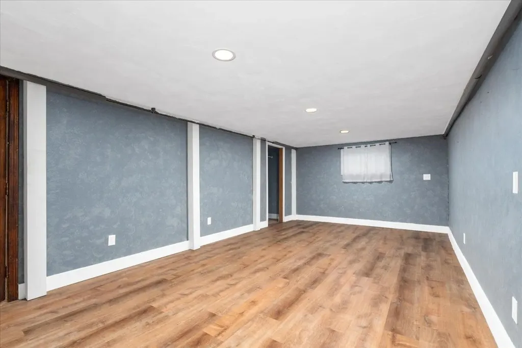 13 Fountain Lane Nashua NH 03062