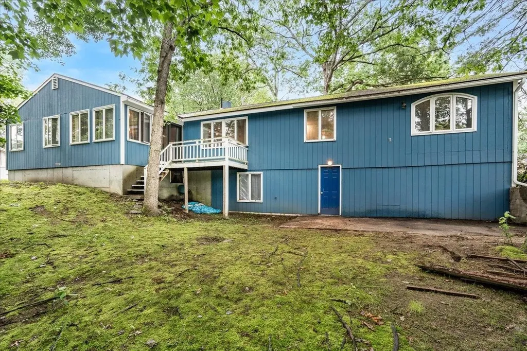 13 Fountain Lane Nashua NH 03062