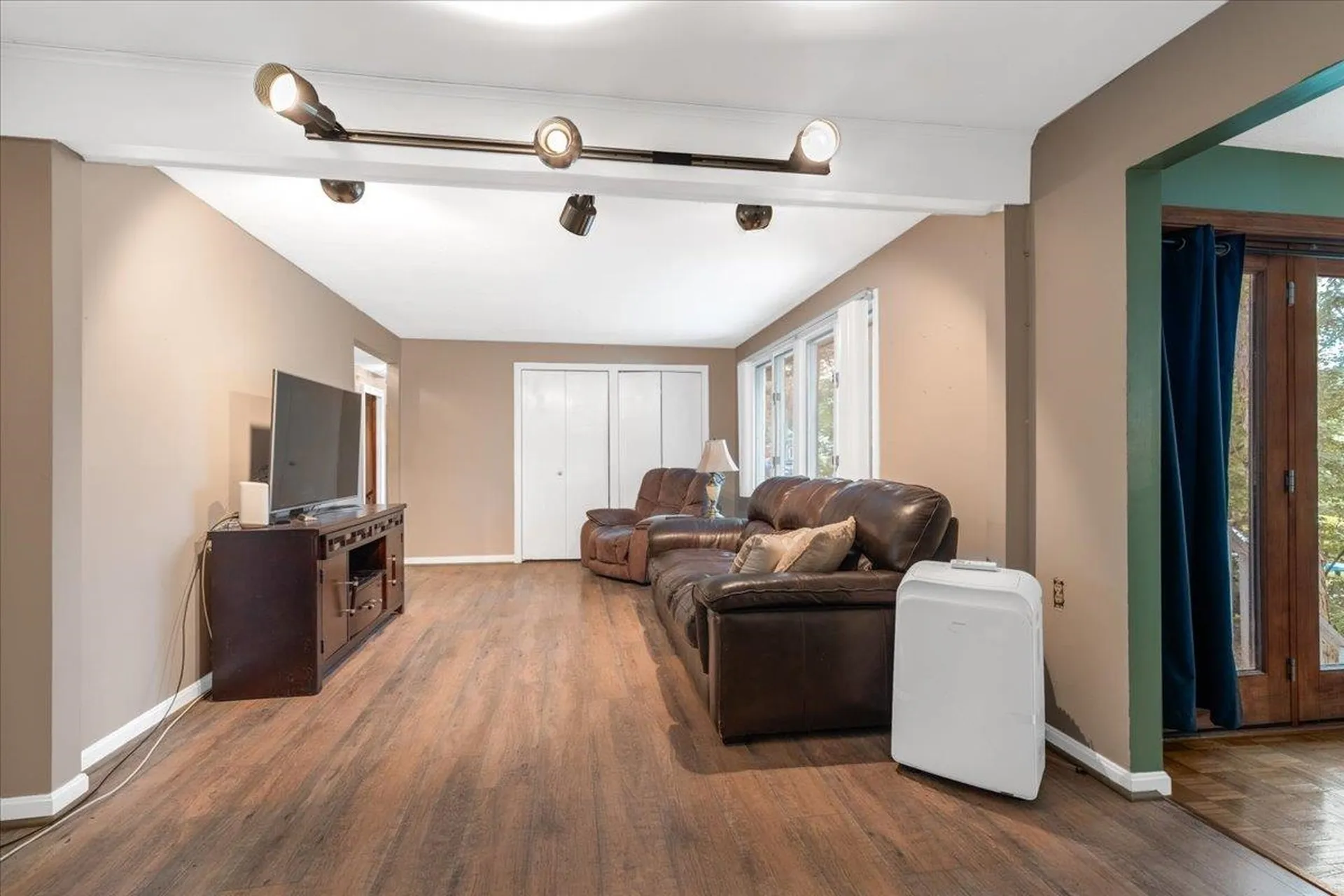 13 Fountain Lane Nashua NH 03062