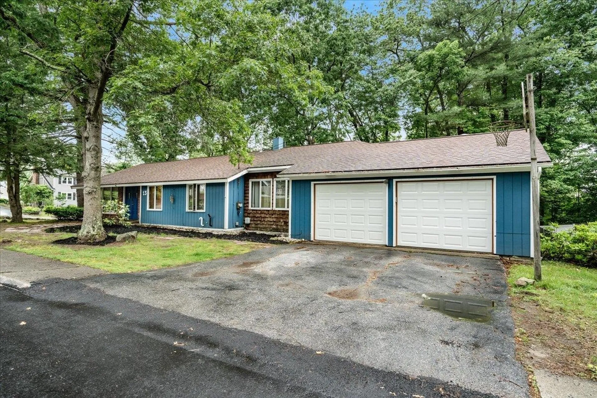 13 Fountain Lane Nashua NH 03062