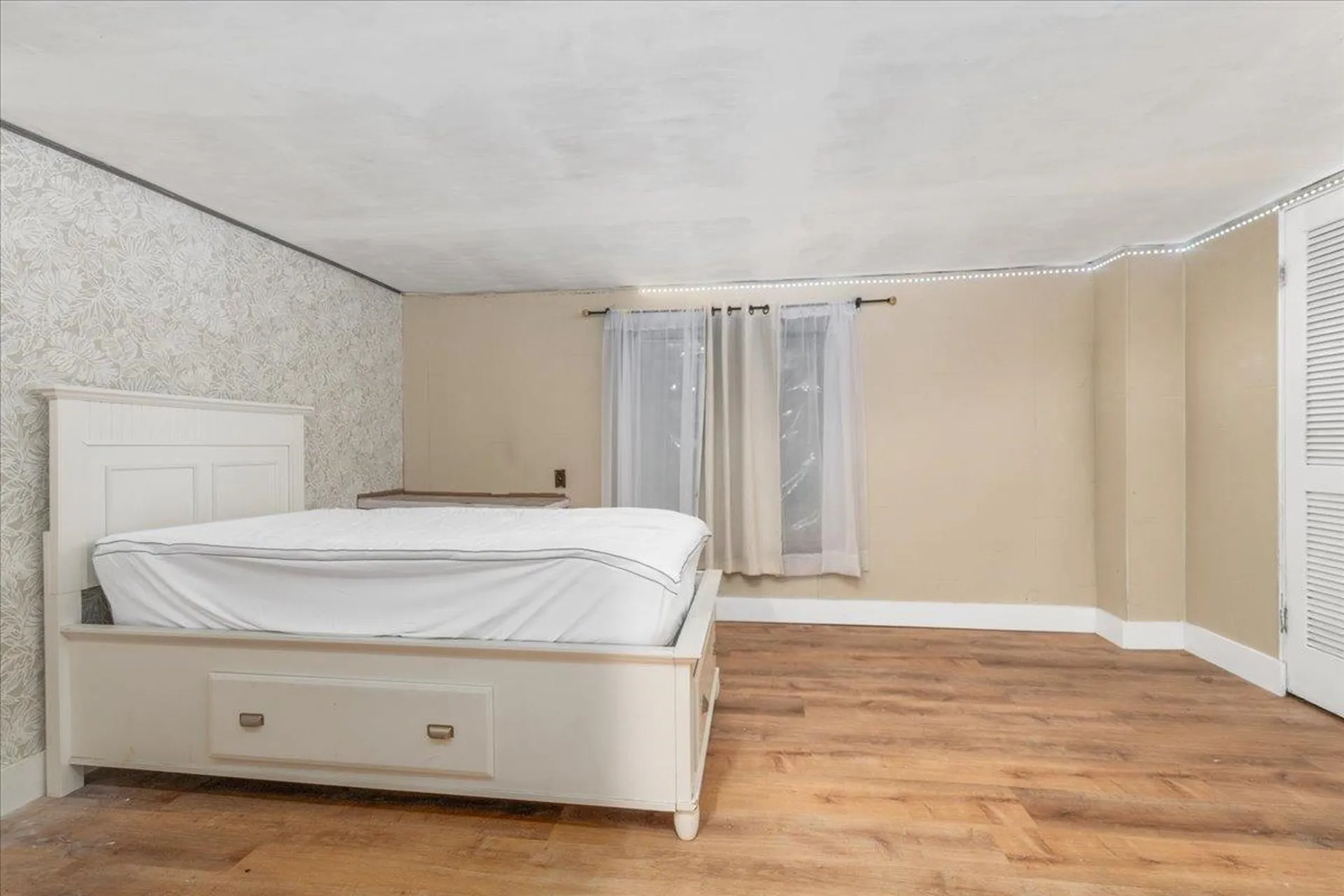 13 Fountain Lane Nashua NH 03062