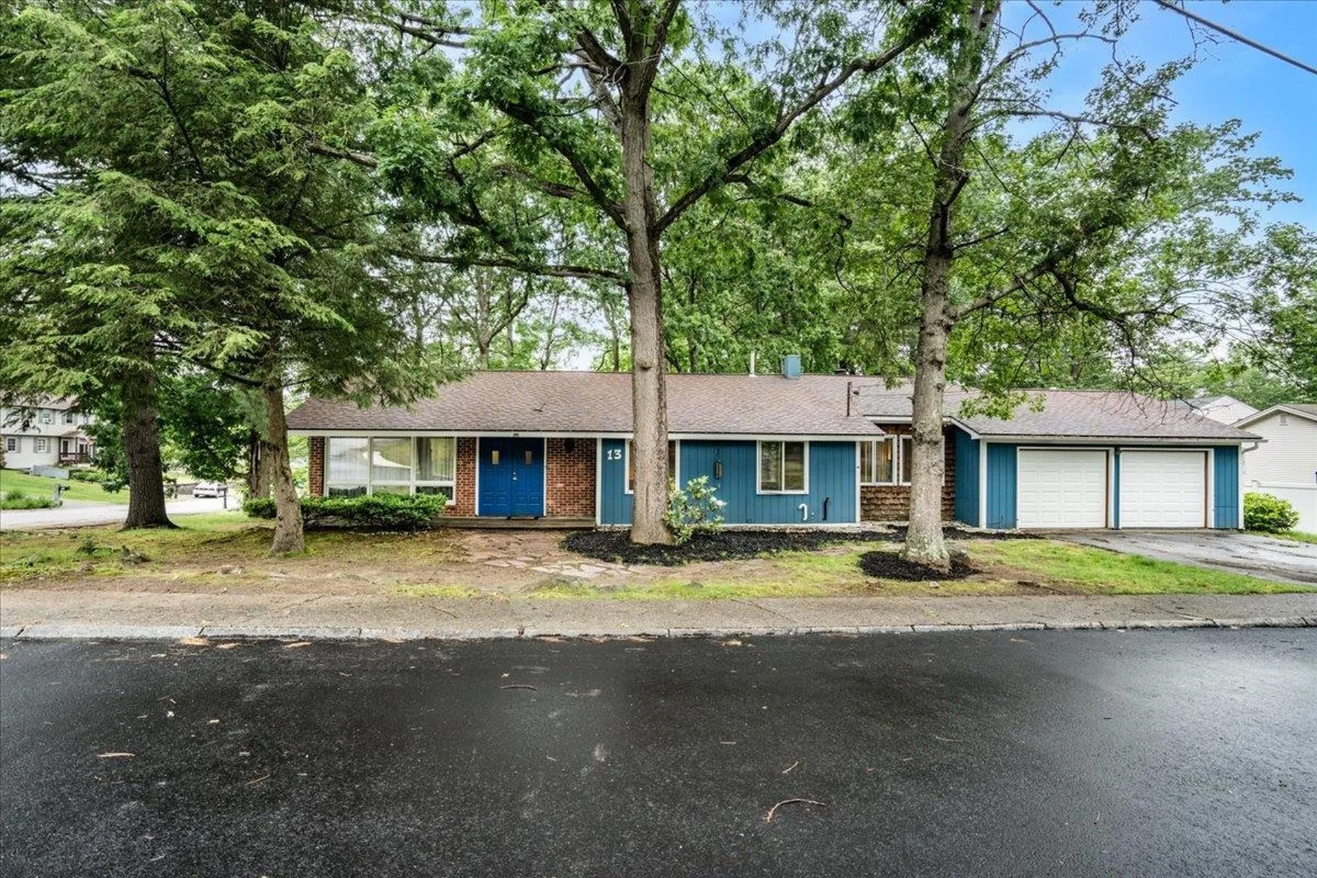 13 Fountain Lane Nashua NH 03062