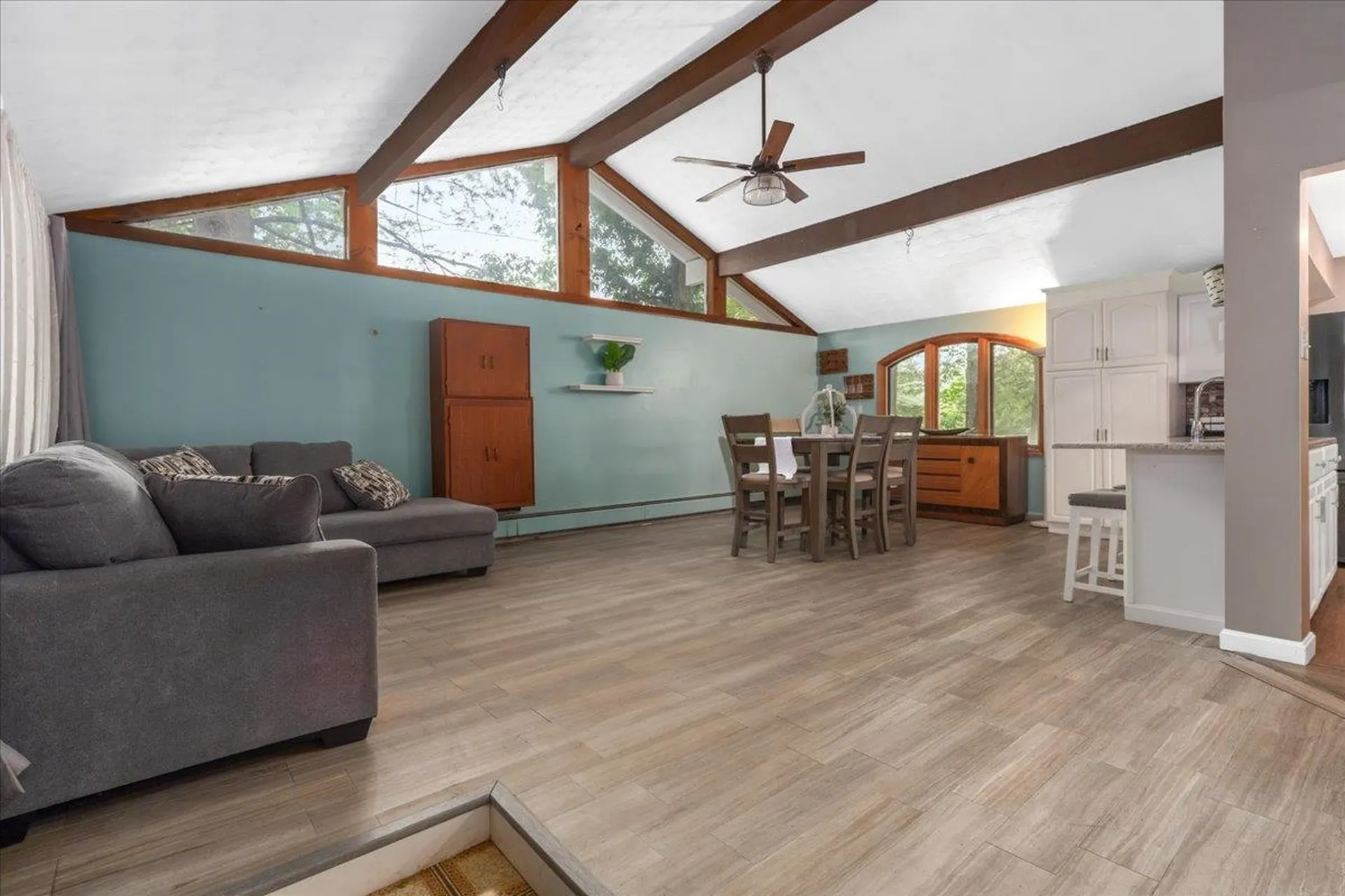 13 Fountain Lane Nashua NH 03062