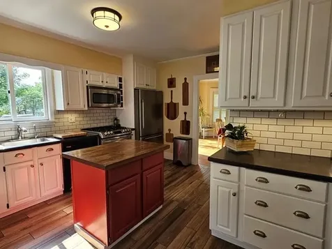 93 South Lincoln Street Keene NH 03431