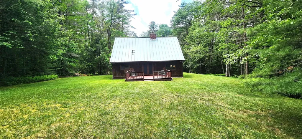 110 Oliver Hill Road Swanzey NH 03446