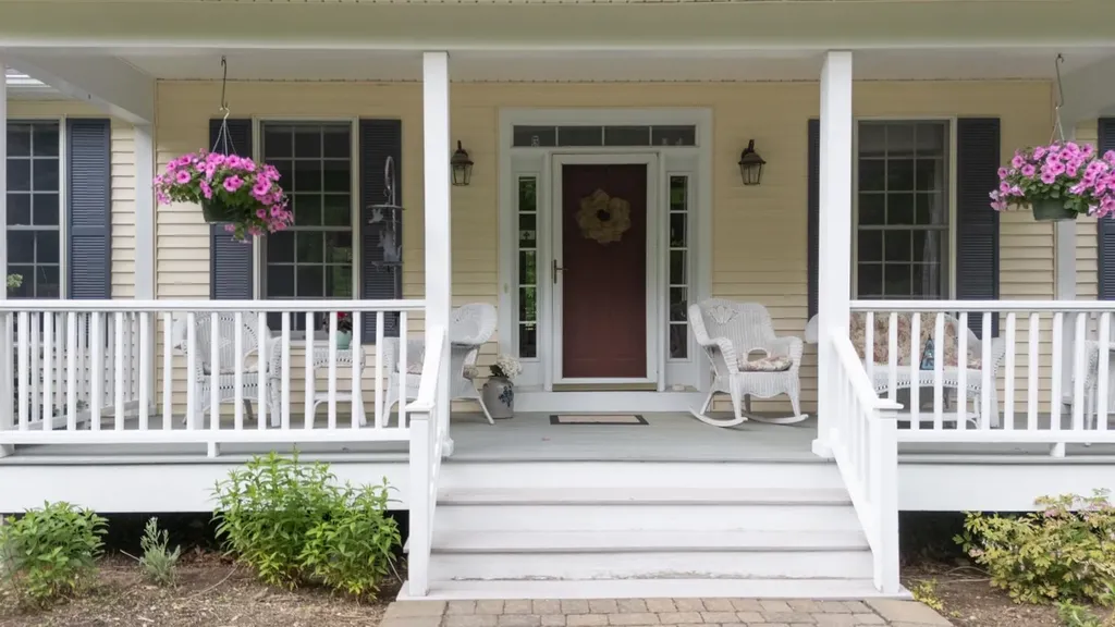 76 Moose Mountain Road Brookfield NH 03872