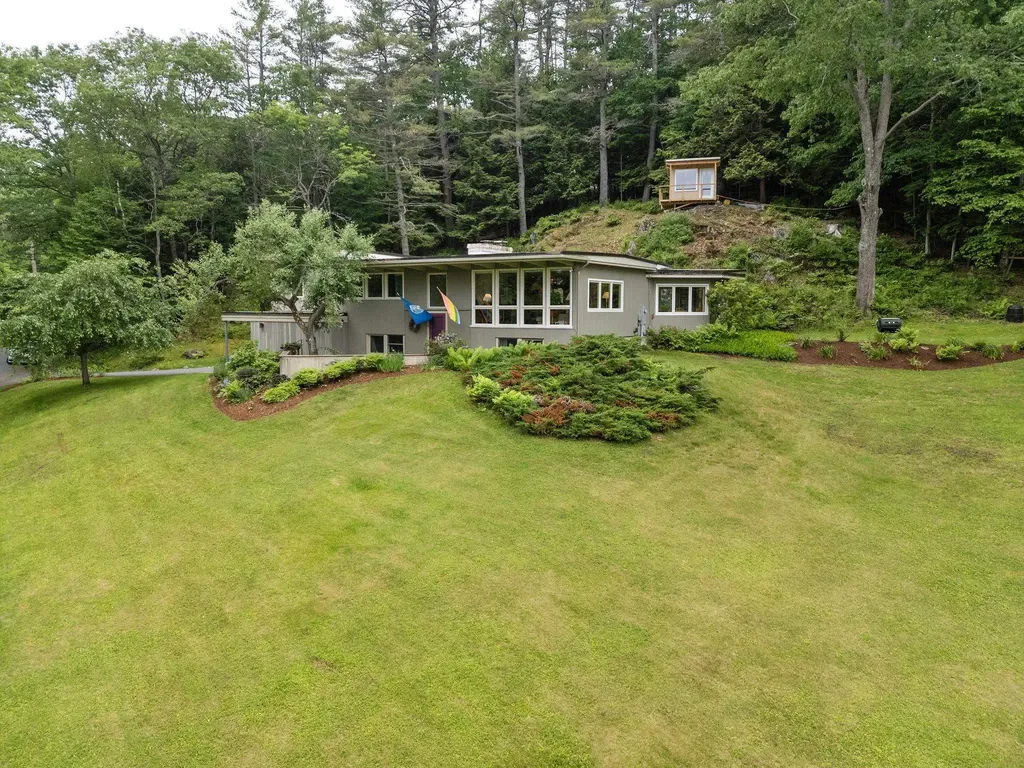 112 Hopson Road Norwich VT 05055