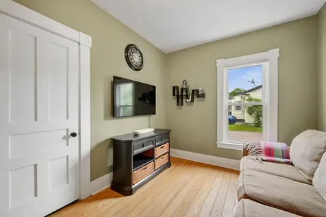 11 Summer Street Barre Town VT 05649