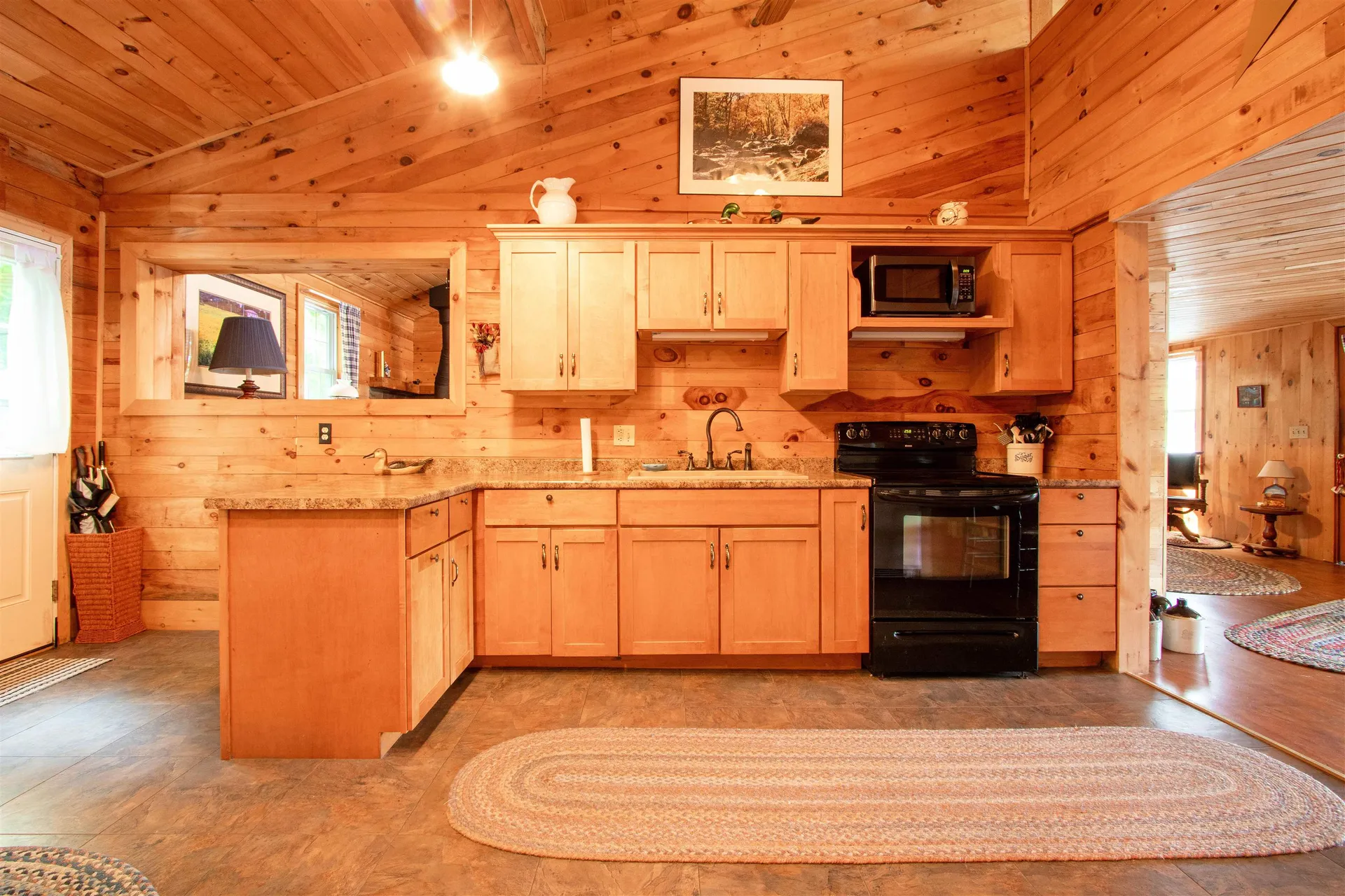 491 The Lane Peacham VT 05862