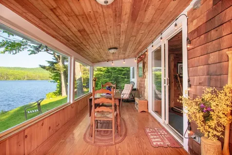 491 The Lane Peacham VT 05862