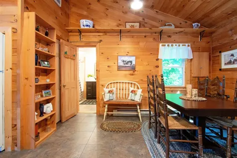 491 The Lane Peacham VT 05862
