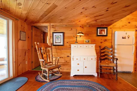 491 The Lane Peacham VT 05862