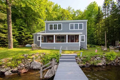 491 The Lane Peacham VT 05862