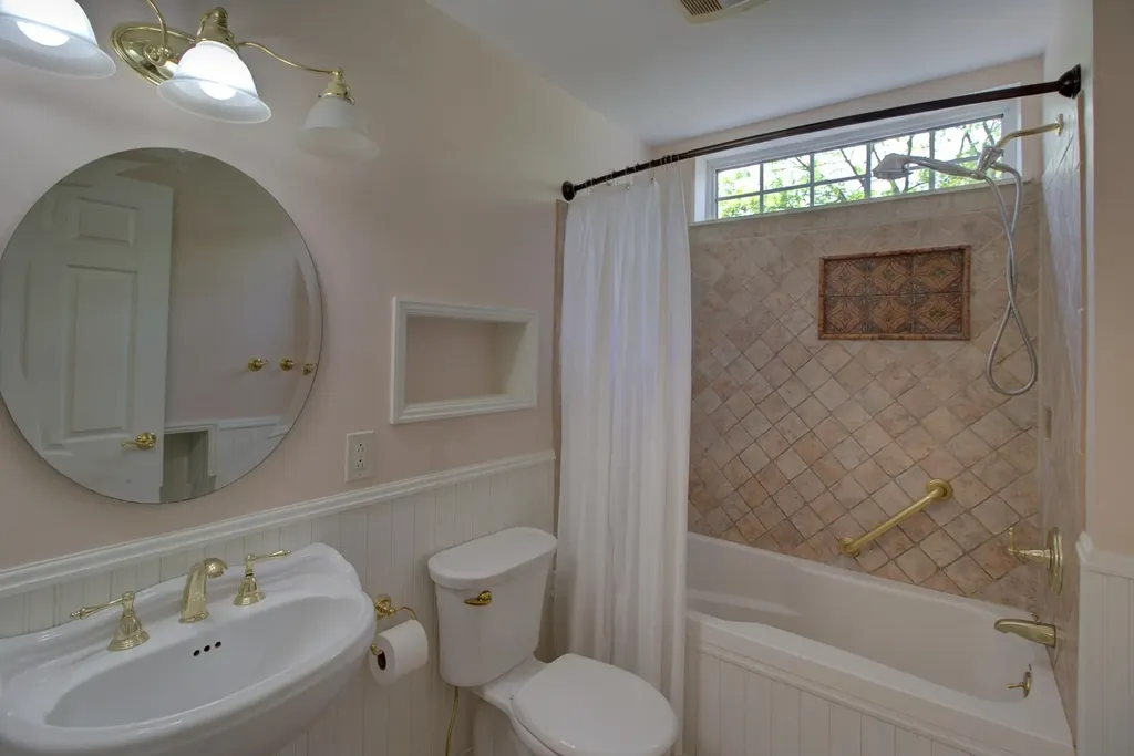 9 Southwind Drive Burlington VT 05401