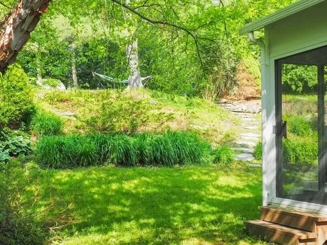 23 Iris Lane South Burlington VT 05403