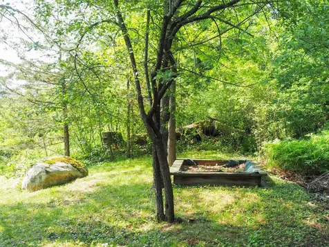 23 Iris Lane South Burlington VT 05403