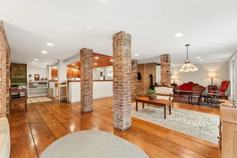 85 Dartmouth College Highway Lyme NH 03768