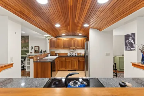 85 Dartmouth College Highway Lyme NH 03768