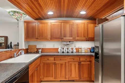 85 Dartmouth College Highway Lyme NH 03768