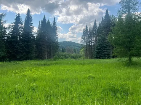 - Indian Stream Road Pittsburg NH 03592