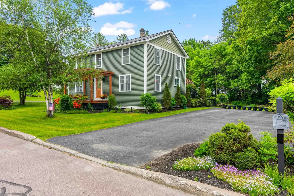 11 East Street Waterbury VT 05676