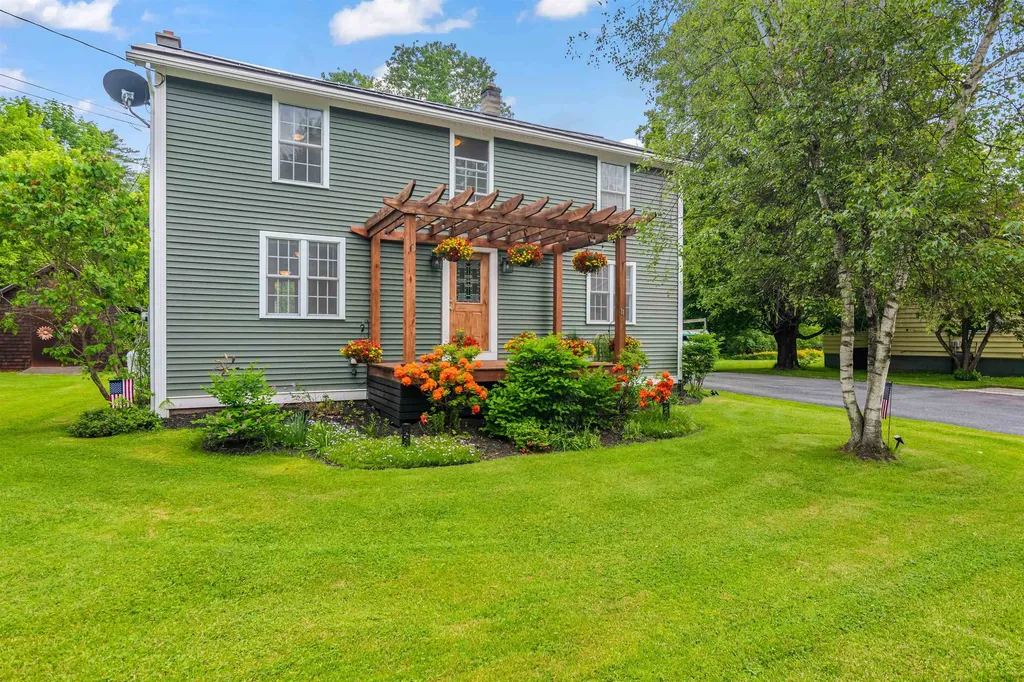 11 East Street Waterbury VT 05676