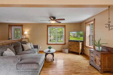 11 East Street Waterbury VT 05676