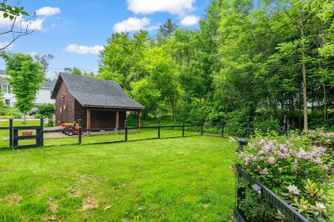 11 East Street Waterbury VT 05676