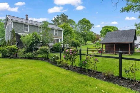 11 East Street Waterbury VT 05676