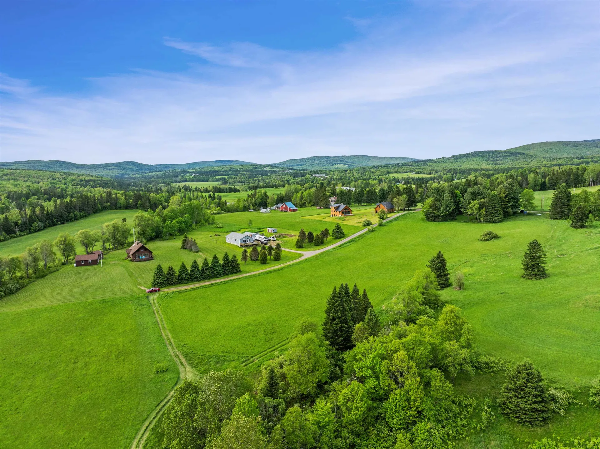 Kings Highway Colebrook NH 03576