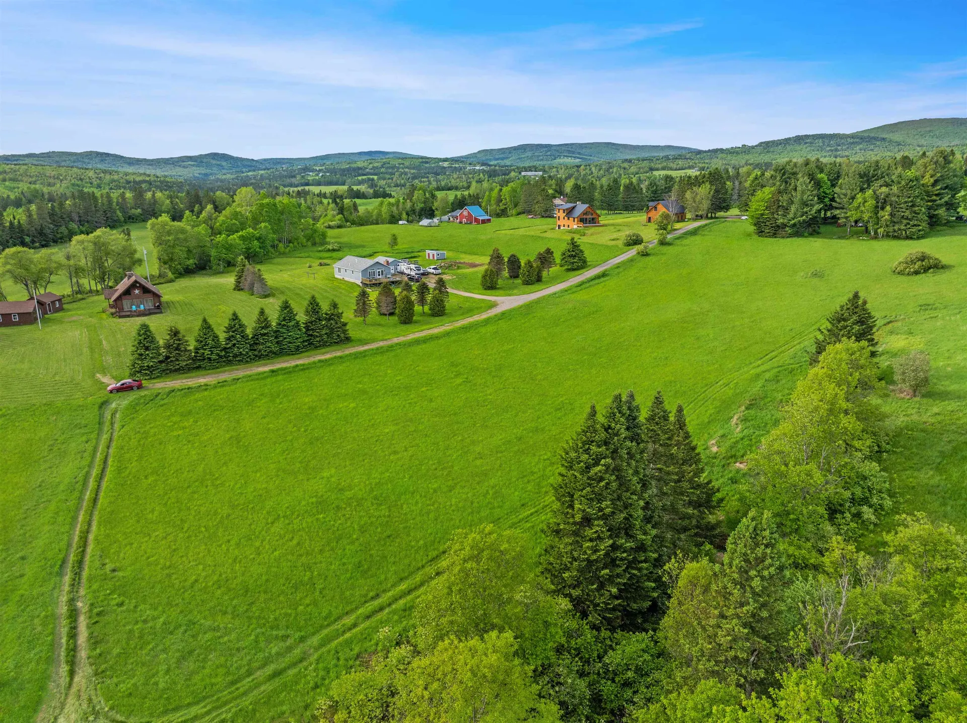 Kings Highway Colebrook NH 03576