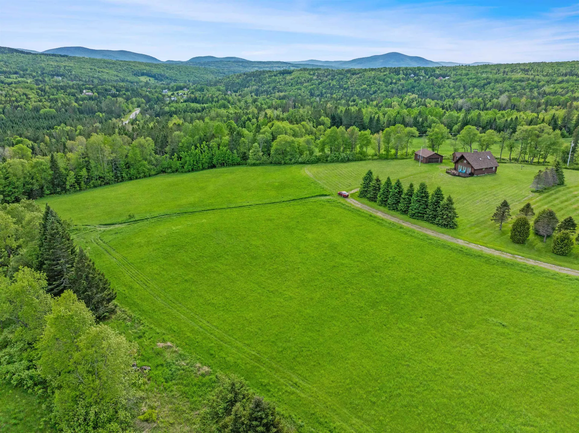 Kings Highway Colebrook NH 03576