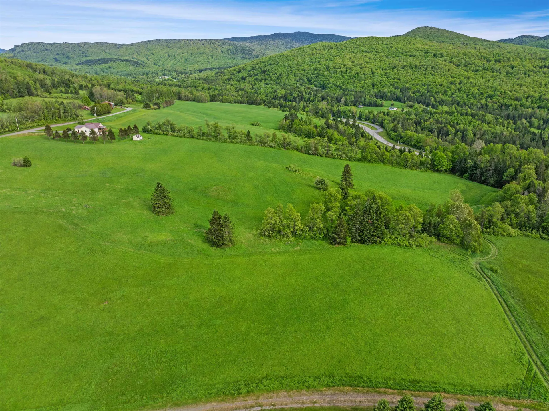Kings Highway Colebrook NH 03576
