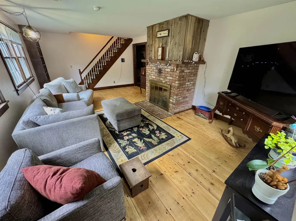 1048 Adamant Road Calais VT 05640