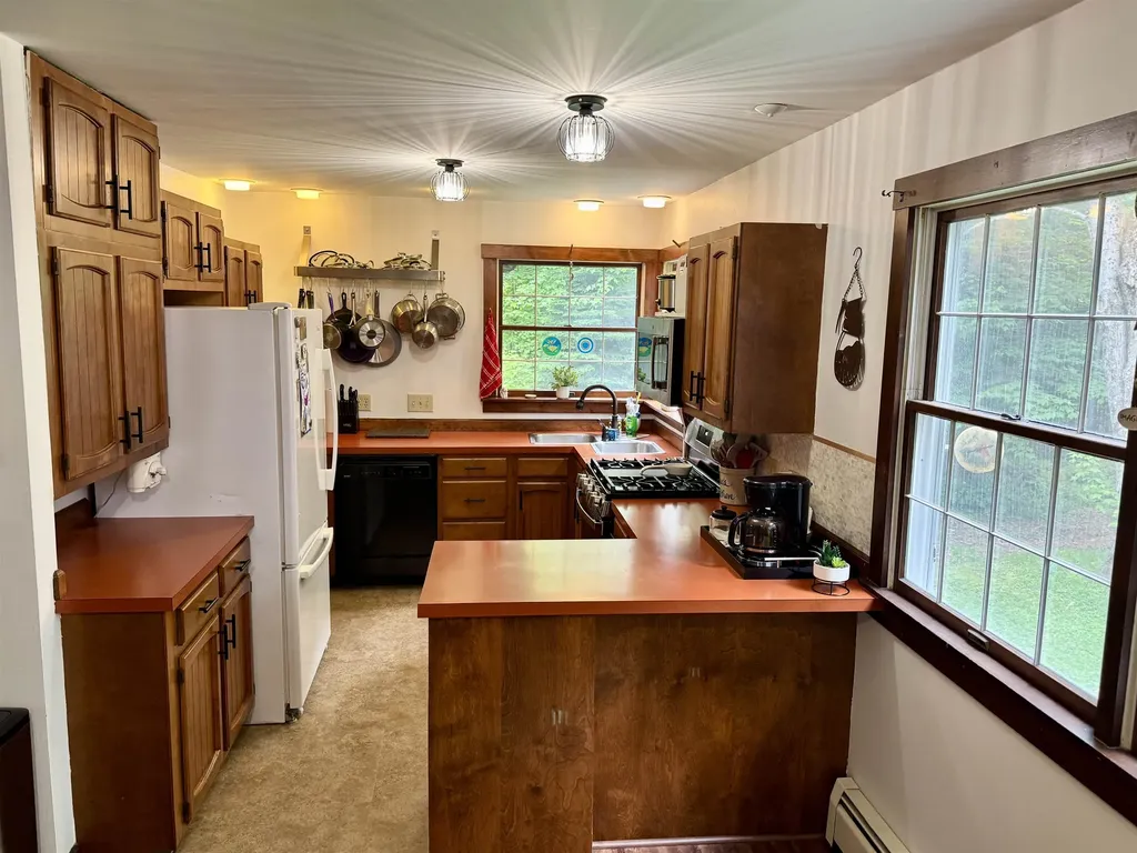 1048 Adamant Road Calais VT 05640