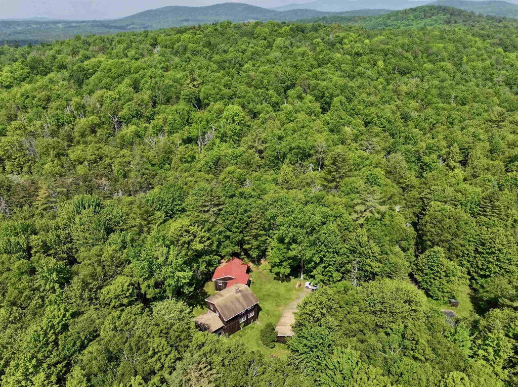 1048 Adamant Road Calais VT 05640