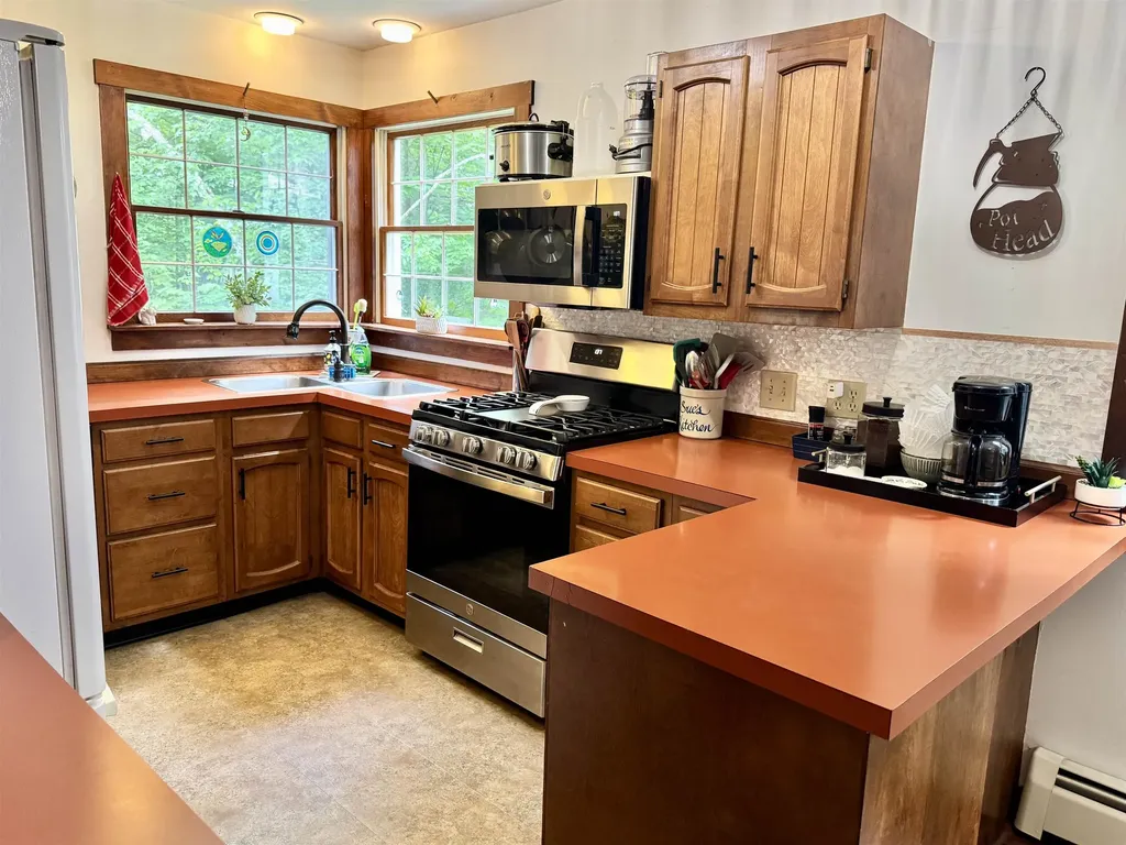 1048 Adamant Road Calais VT 05640