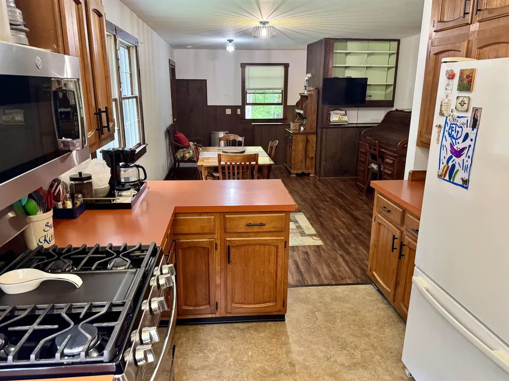 1048 Adamant Road Calais VT 05640